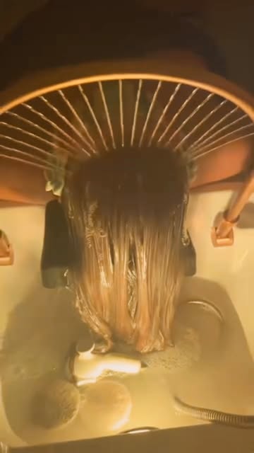 Le Head Spa en vidéo · Laura